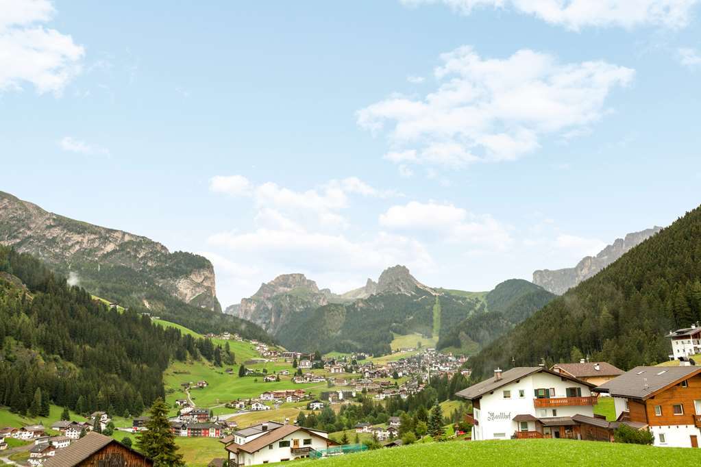 Og Granvara Relais And Spa Selva di Val Gardena Luaran gambar