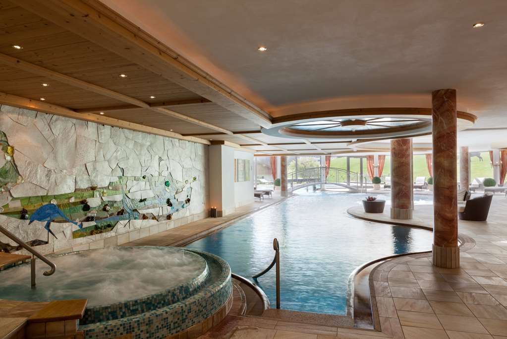 Og Granvara Relais And Spa Selva di Val Gardena Servis gambar